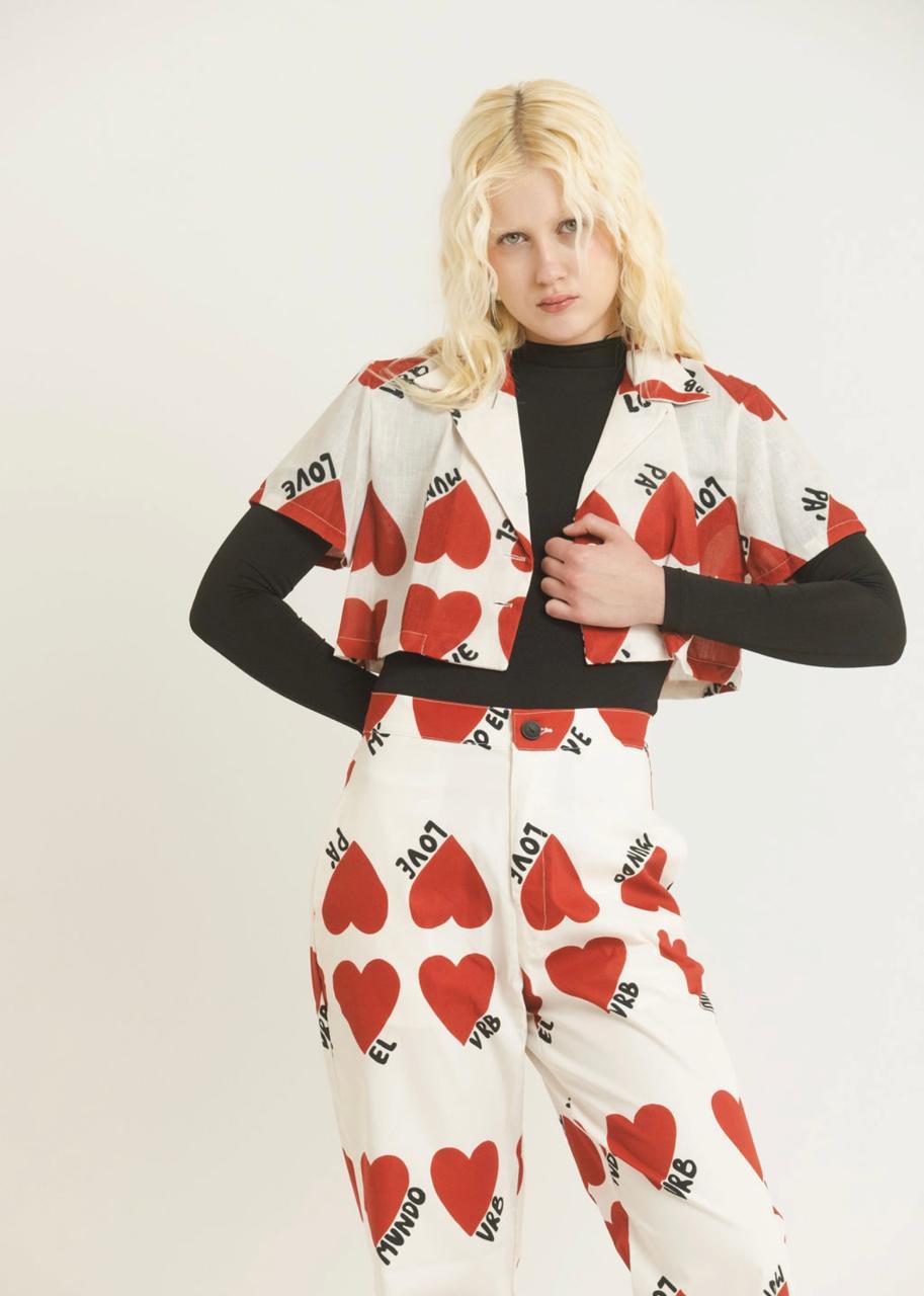 PANT CORAZONES ROJOS