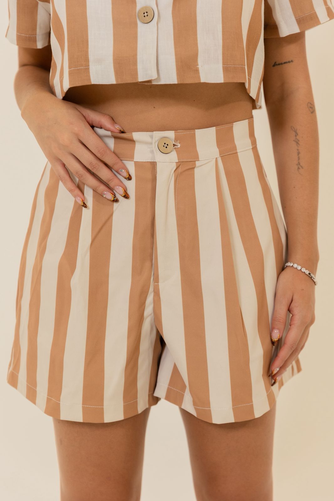 SHORT LINES - PRE ORDER