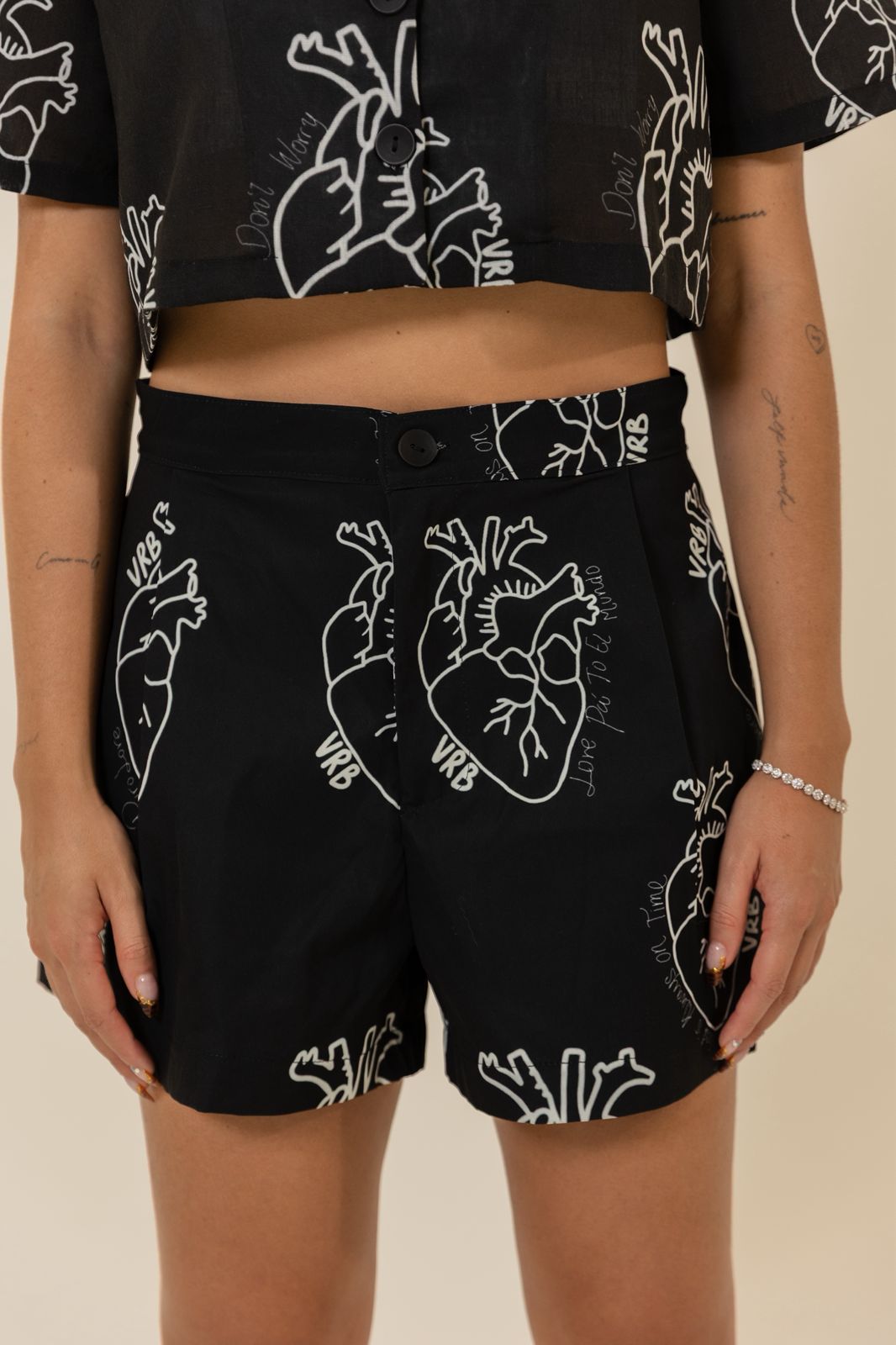 SHORT ANATOMICO